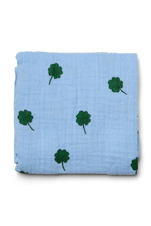Mittlere Musselintücher mit hellblauem Kleeblatt-Muster