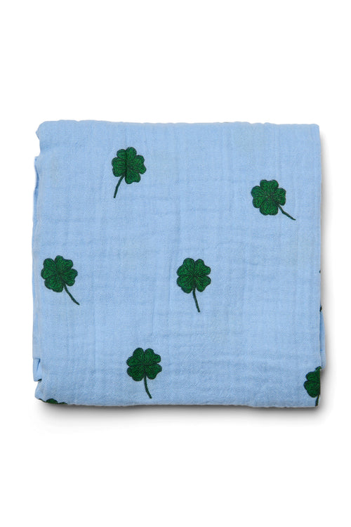 Mittlere Musselintücher mit hellblauem Kleeblatt-Muster
