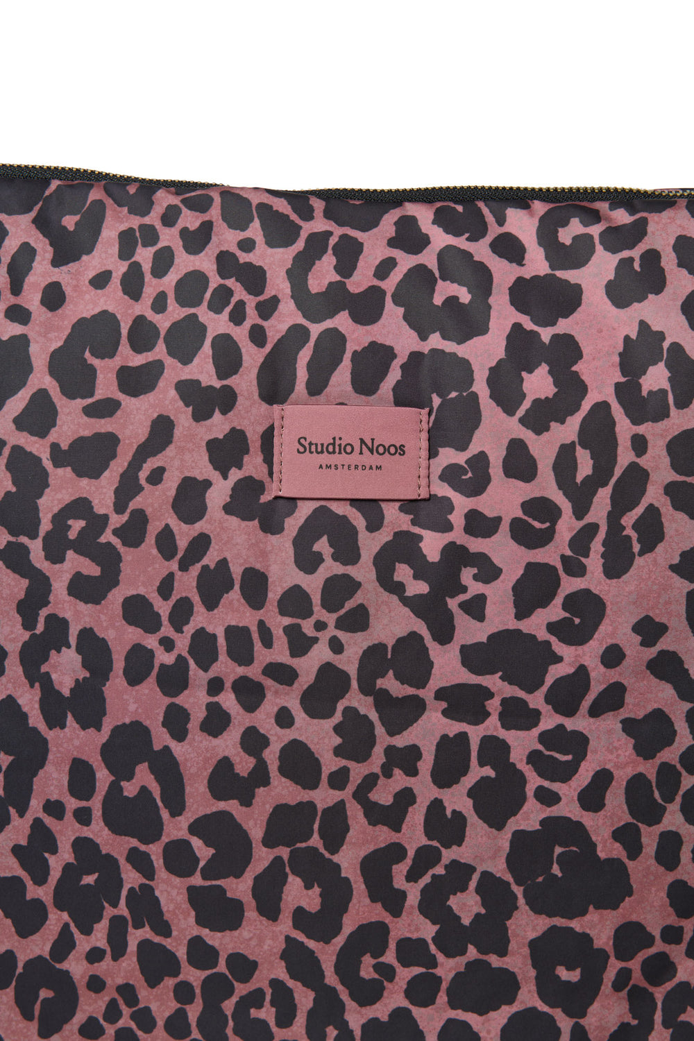 Red Leopard Puffy-Wickeltasche