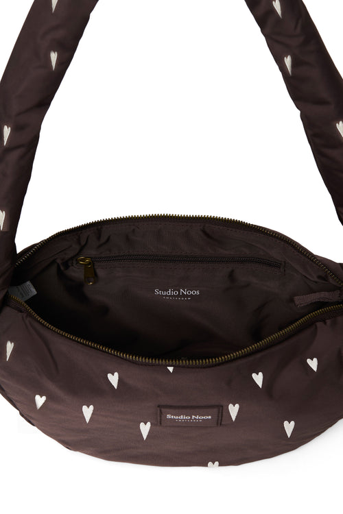 Braune Hearts Puffy Mini-Umhängetasche