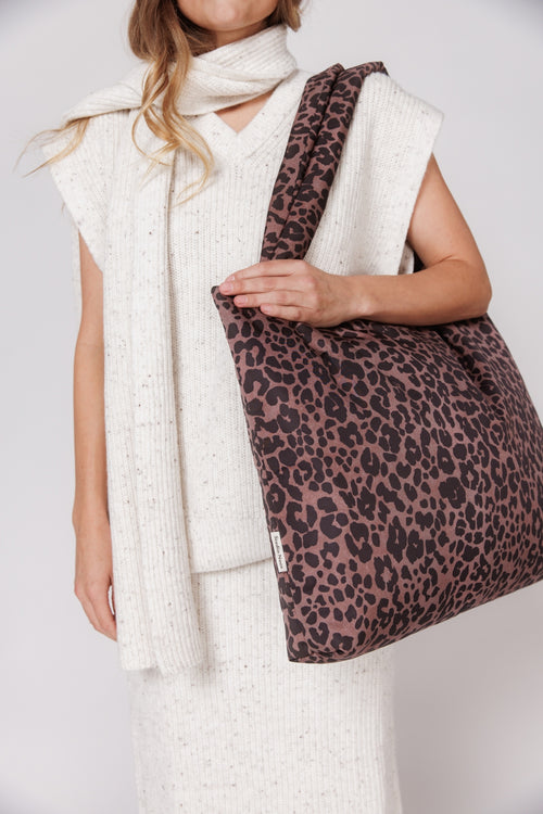 Puffy Mom-Bag | Red Leopard
