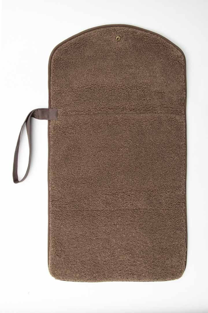 Braune Teddy Wickelunterlage