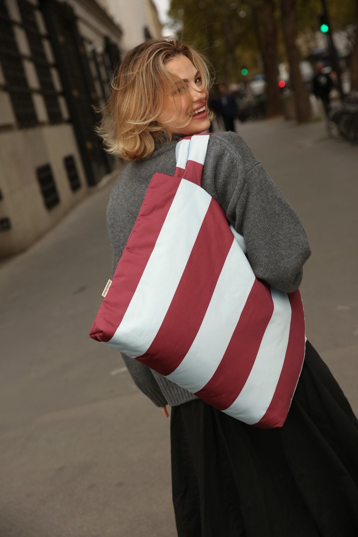 Bordeauxrot/Hellblau Bold Stripe Mom-Bag