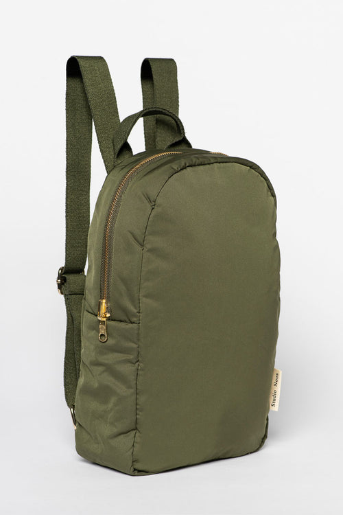 Grüner wattierter Mini-Rucksack
