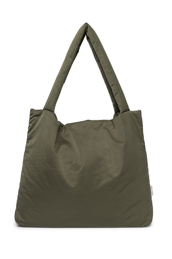 Grüne wattierte Mom Bag