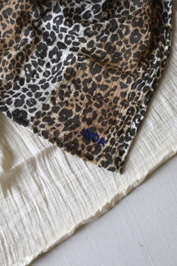 Große Wickeldecke mit Leopard-Muster