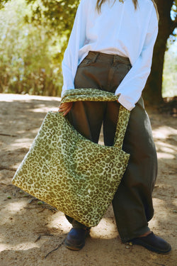 Green Leopard Cotton Mom-Bag